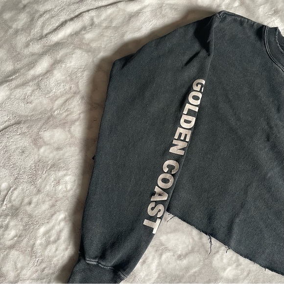 John Galt Natives of the Golden Coast Long Sleeve Distress Crop Top Size Small - Picture 3 of 9